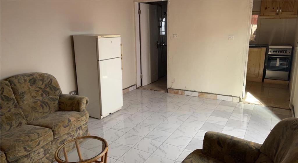 Hotel Coco Island Banjul Esterno foto