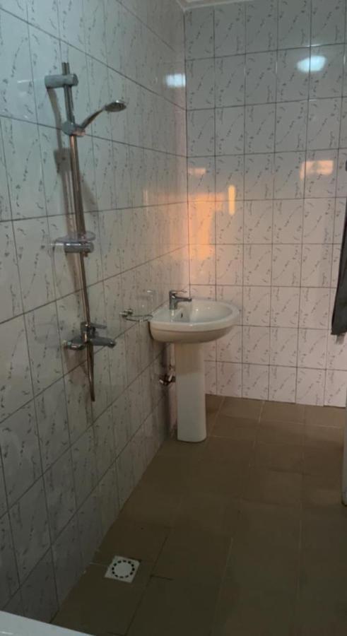 Hotel Coco Island Banjul Esterno foto