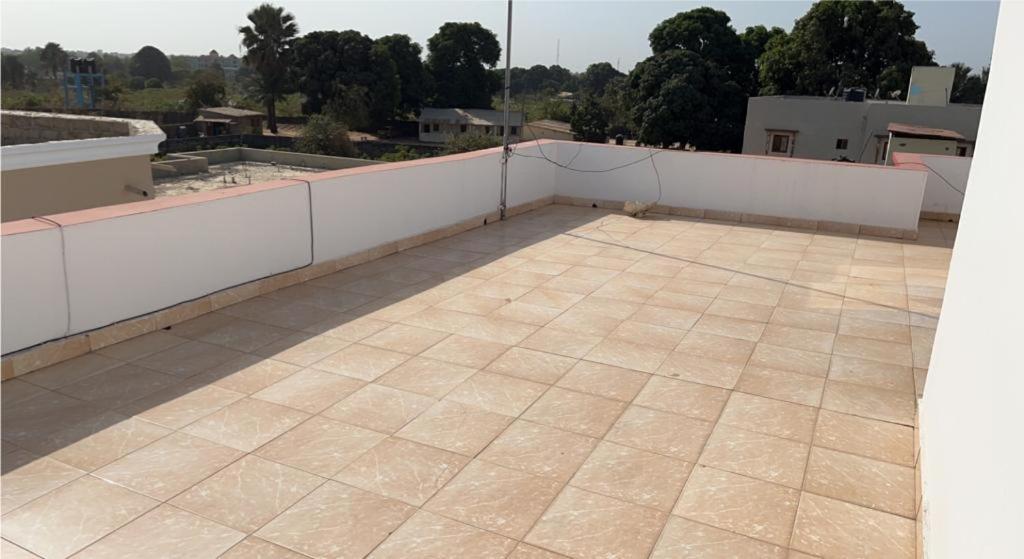 Hotel Coco Island Banjul Esterno foto
